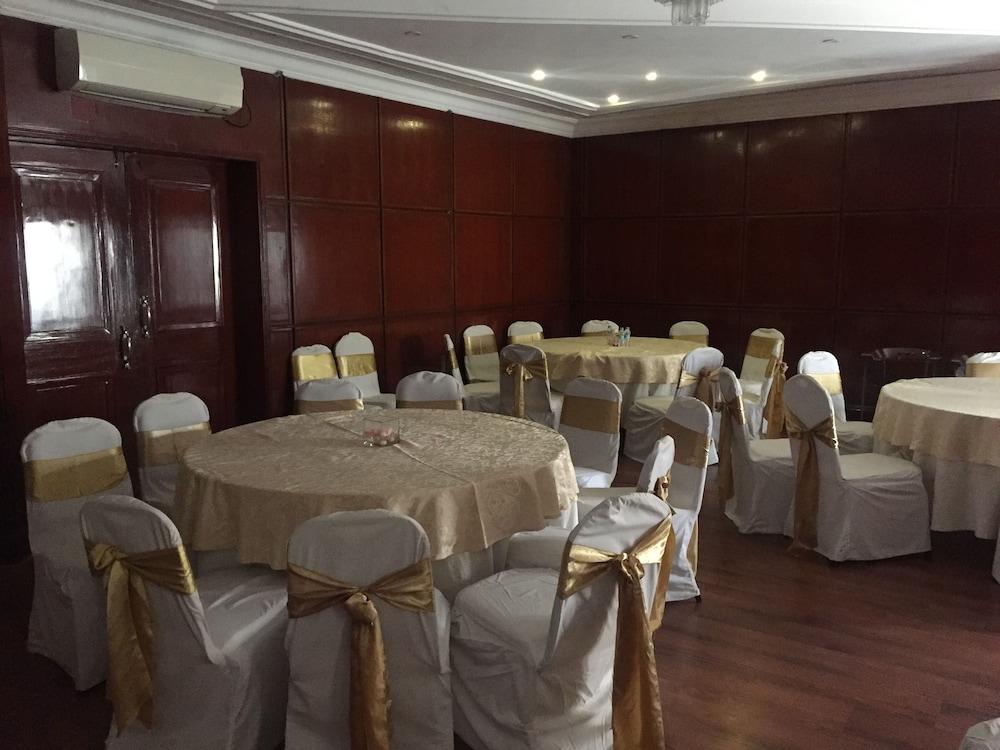 The Gateway Hotel Beach Road Visakhapatnam Extérieur photo