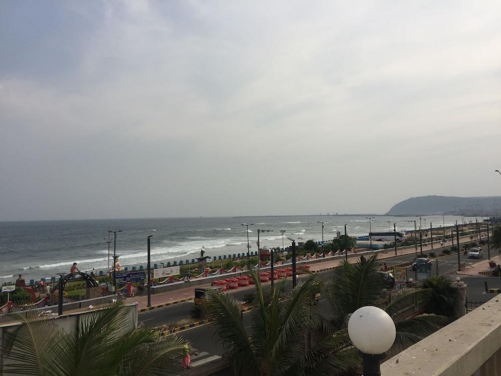 The Gateway Hotel Beach Road Visakhapatnam Extérieur photo